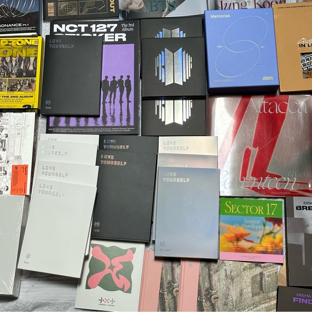 KPOP ALBUM LOT